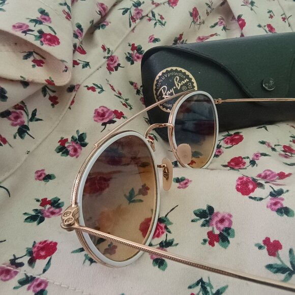 Ray-Bans - Picture 11 of 13